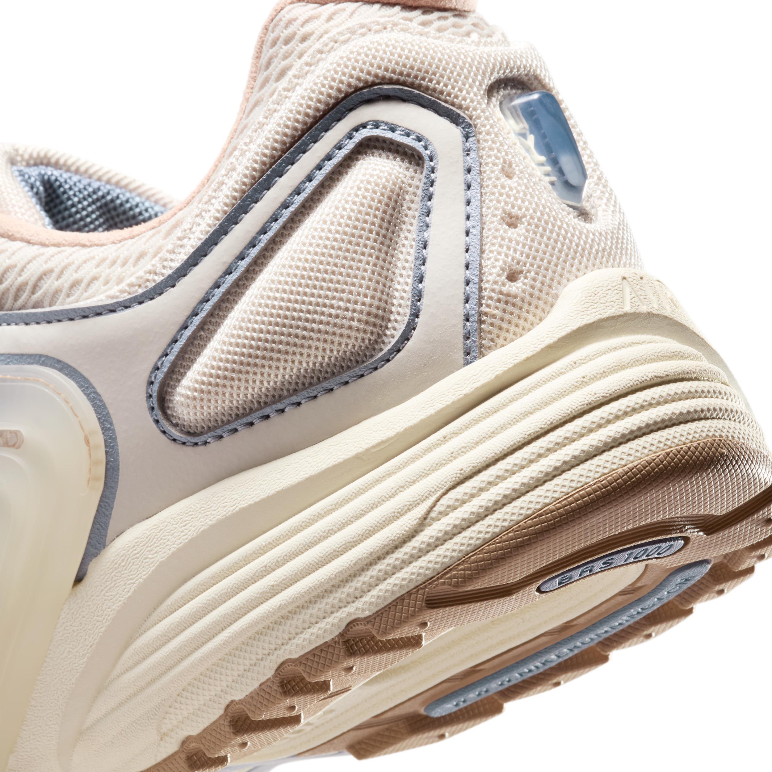 Nike Men's Air Pegasus Wave Premium Shoes Product Image