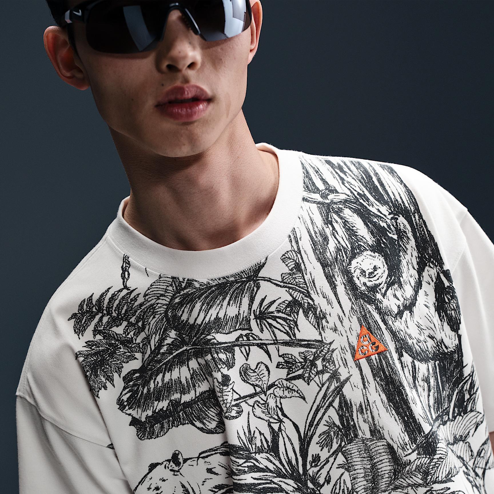 Men's Nike ACG Dri-FIT T-Shirt Product Image