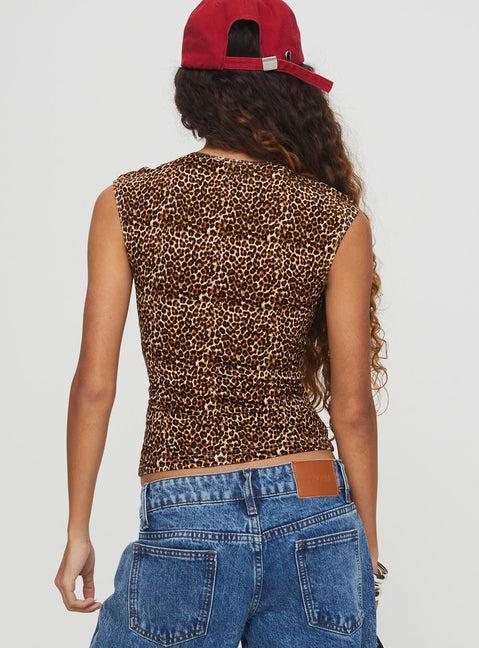 Lure Top Leopard Product Image