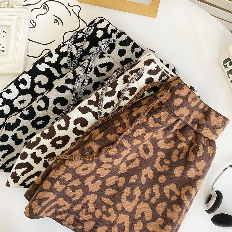 Leopard Print High Waist Shorts Product Image