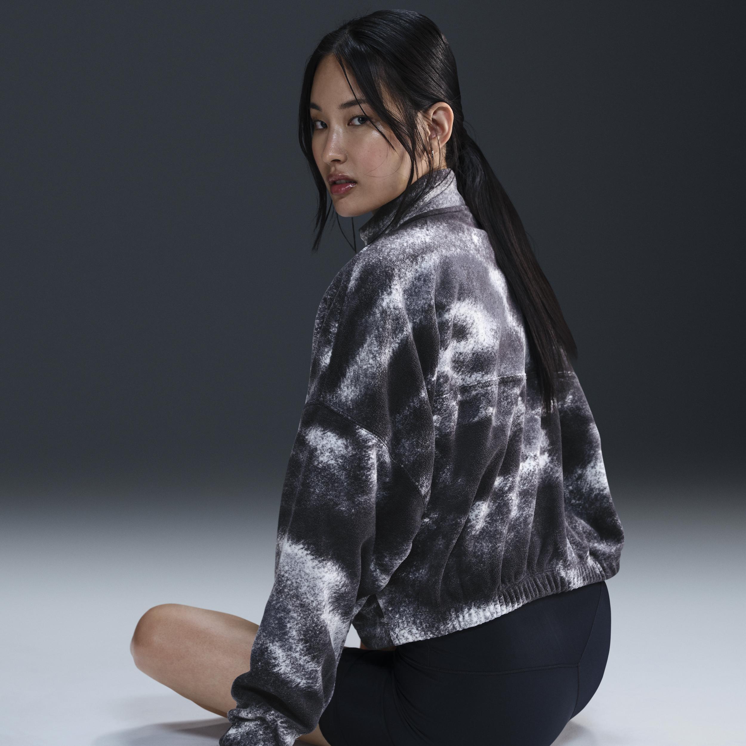 Nike Womens One Therma-FIT Oversized 1/2-Zip Fleece Printed Top Product Image