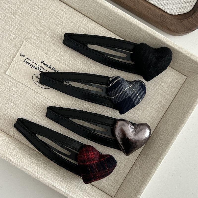 Heart Faux Leather Snap Clip Product Image