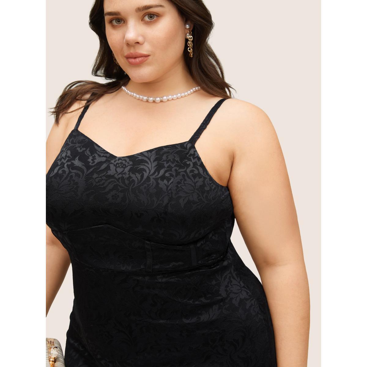 Plus Size Floral Lace Panel Mermaid Hem Cami Dress Black Women Cocktail See through Scoop Neck Sleeveless Curvy Midi Dress BloomChic 22-24/3X Product Image