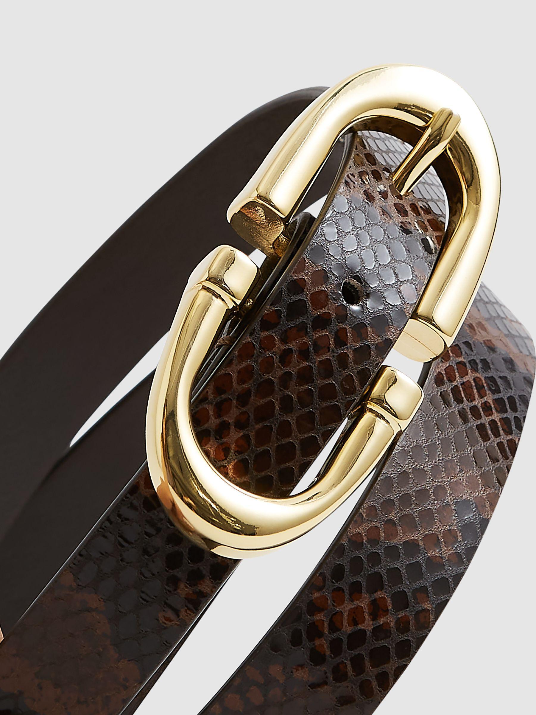 Horseshoe Buckle Leather Belt in Chocolate Product Image