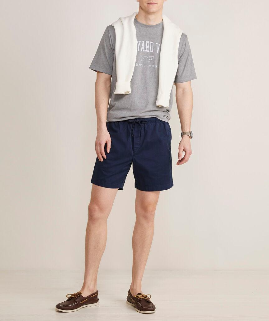 7 Inch Pull-On Island Shorts Product Image
