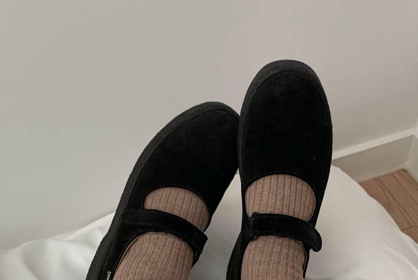 Plain Ribbed Socks Product Image