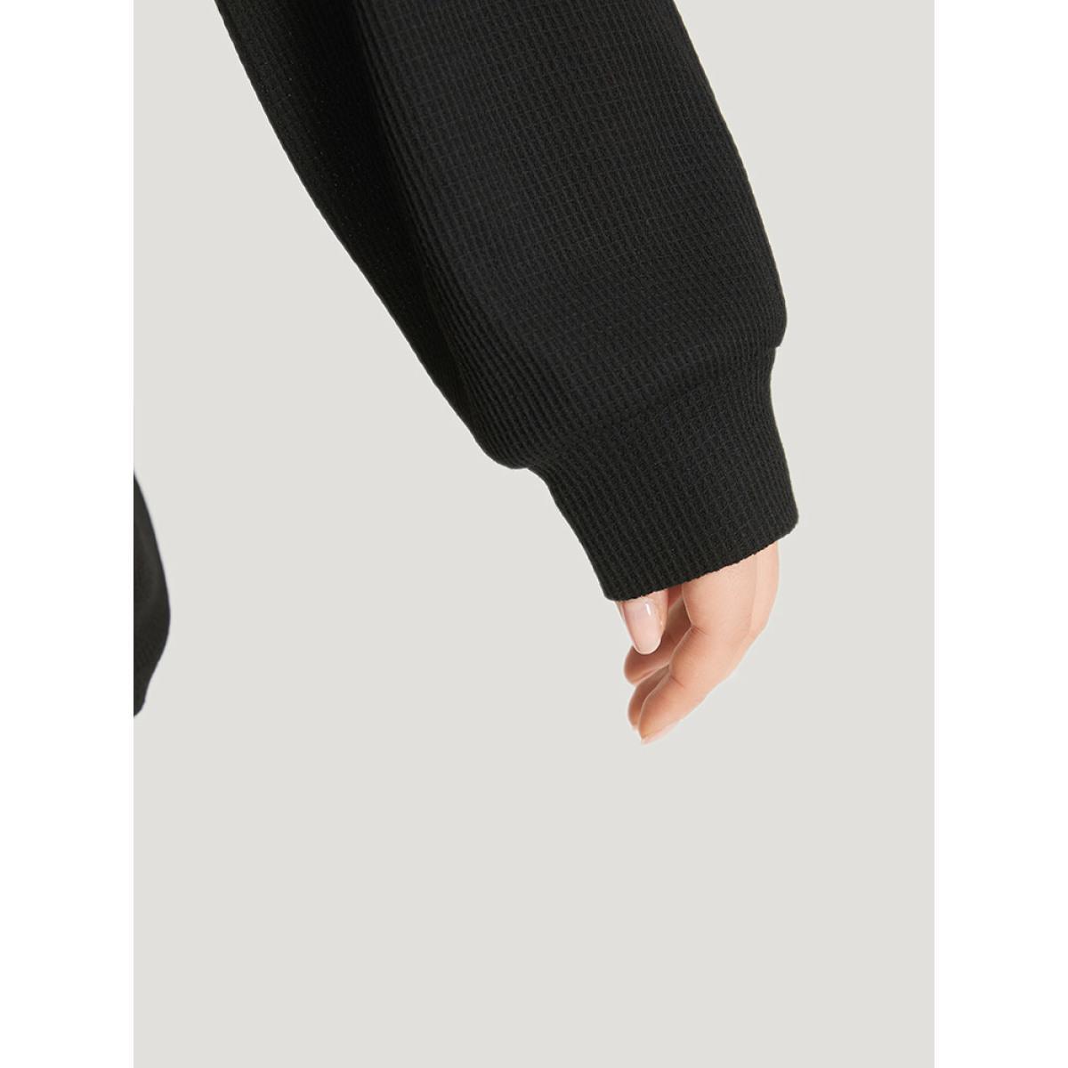Plus Size Plain Rivets V Neck Elastic Cuffs Sweatshirt Women Black Casual Elastic cuffs V-neck Dailywear Sweatshirts BloomChic 14-16/1X Product Image