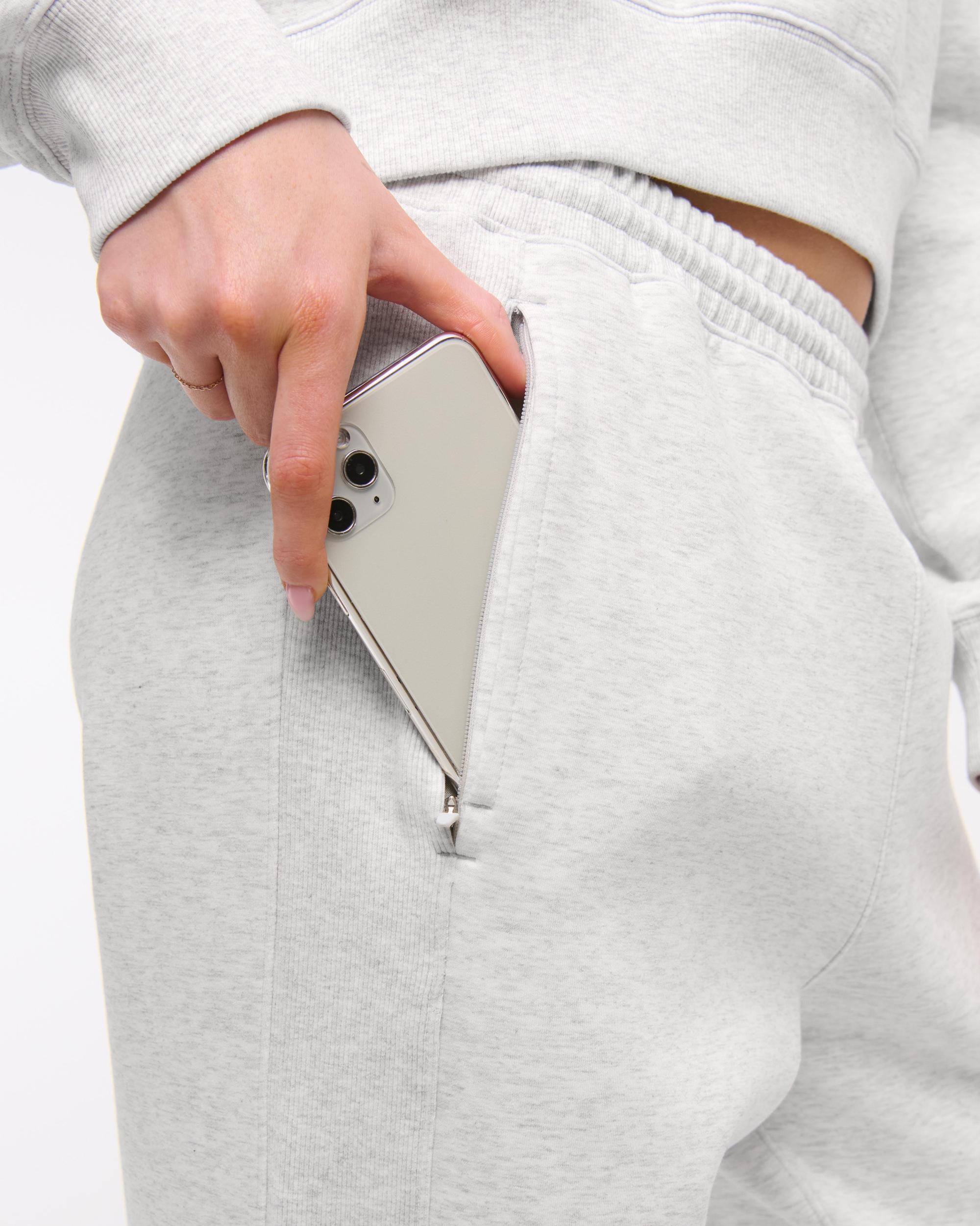 YPB neoKNIT MAX Mid Rise Cinched Pant Product Image