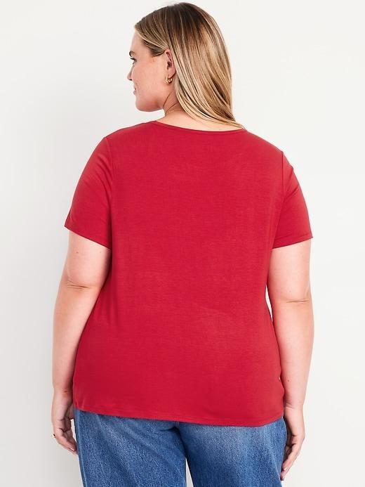 Luxe Shine T-Shirt Product Image