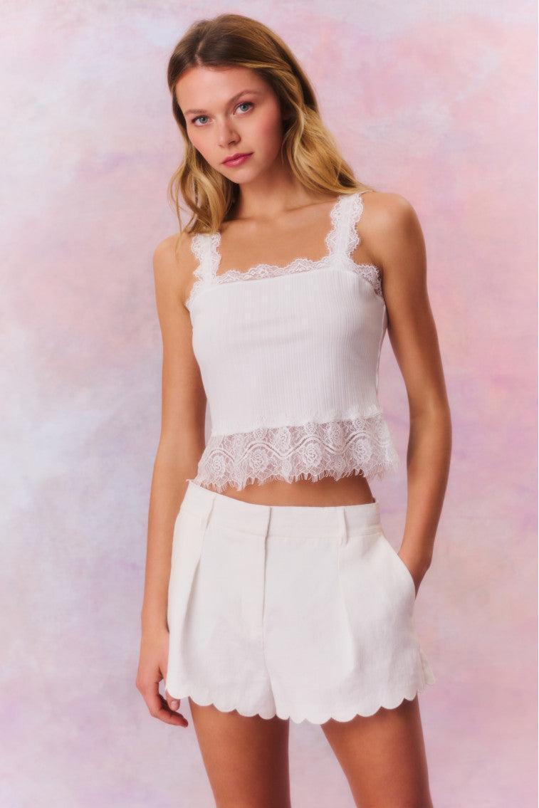 Lacette Linen Scallop Hem Shorts Product Image