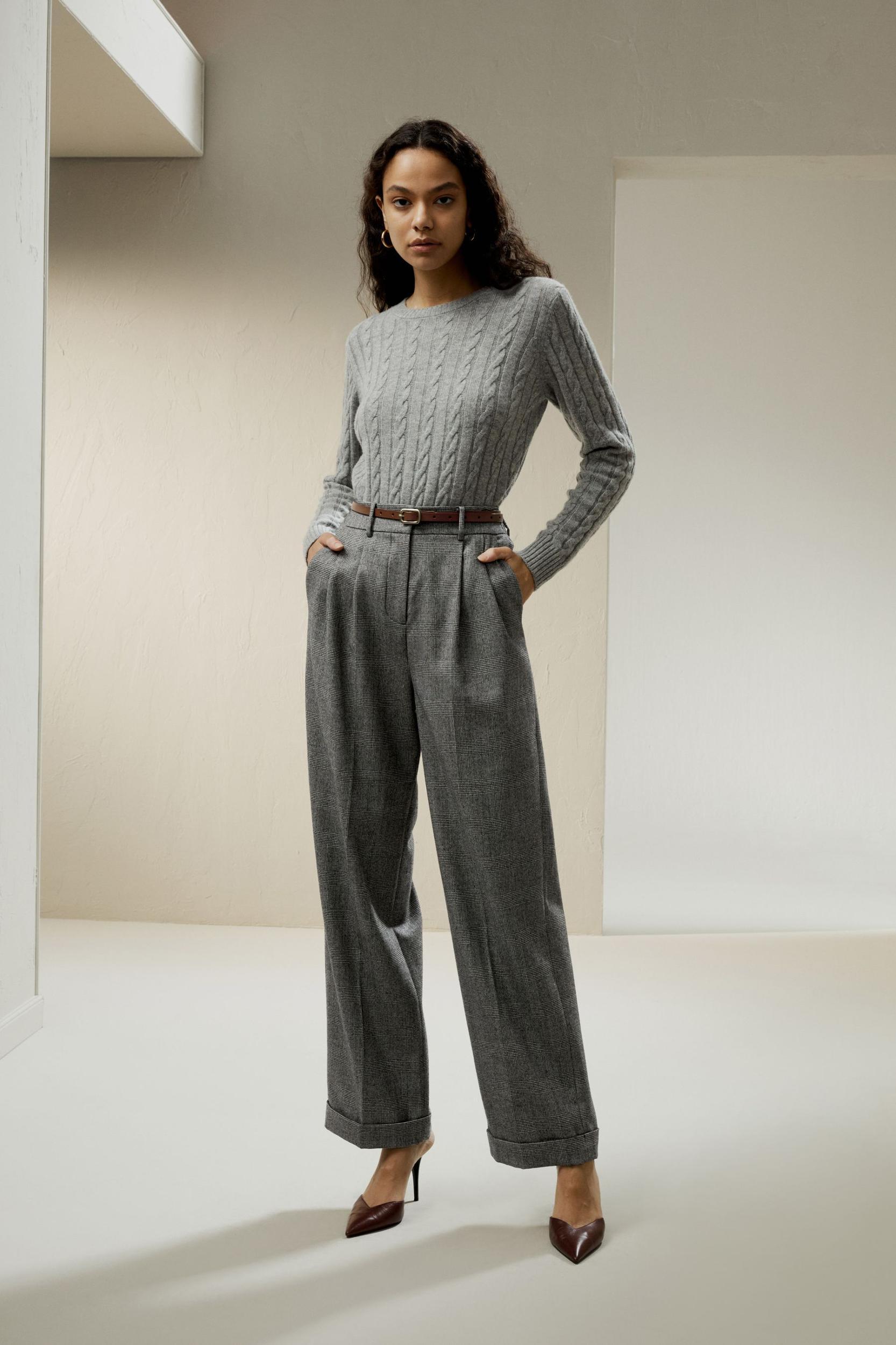 Classic Cable Knit Sweater with Ribbed Edges Product Image