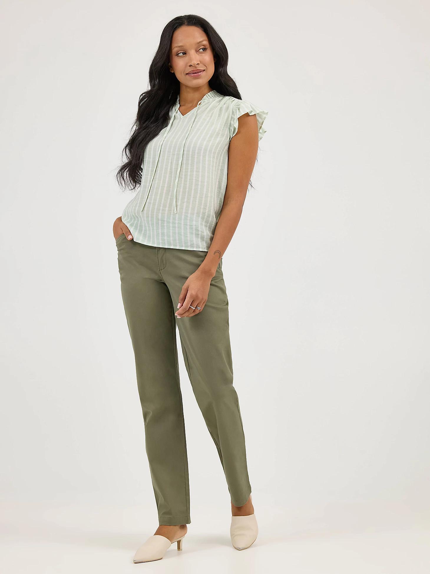 Women's Flutter Sleeve Print Blouse | Women's Tops & Tees | Lee® Product Image
