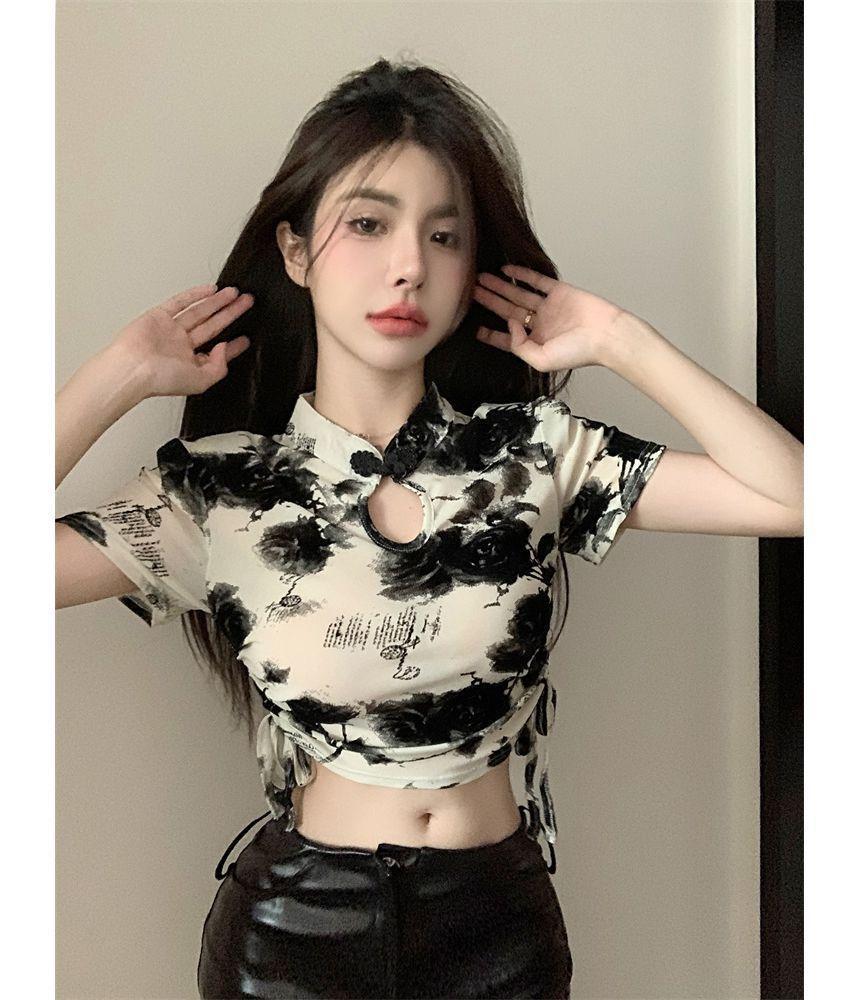 Short-Sleeve Mandarin Collar Drawstring Cropped T-Shirt Product Image