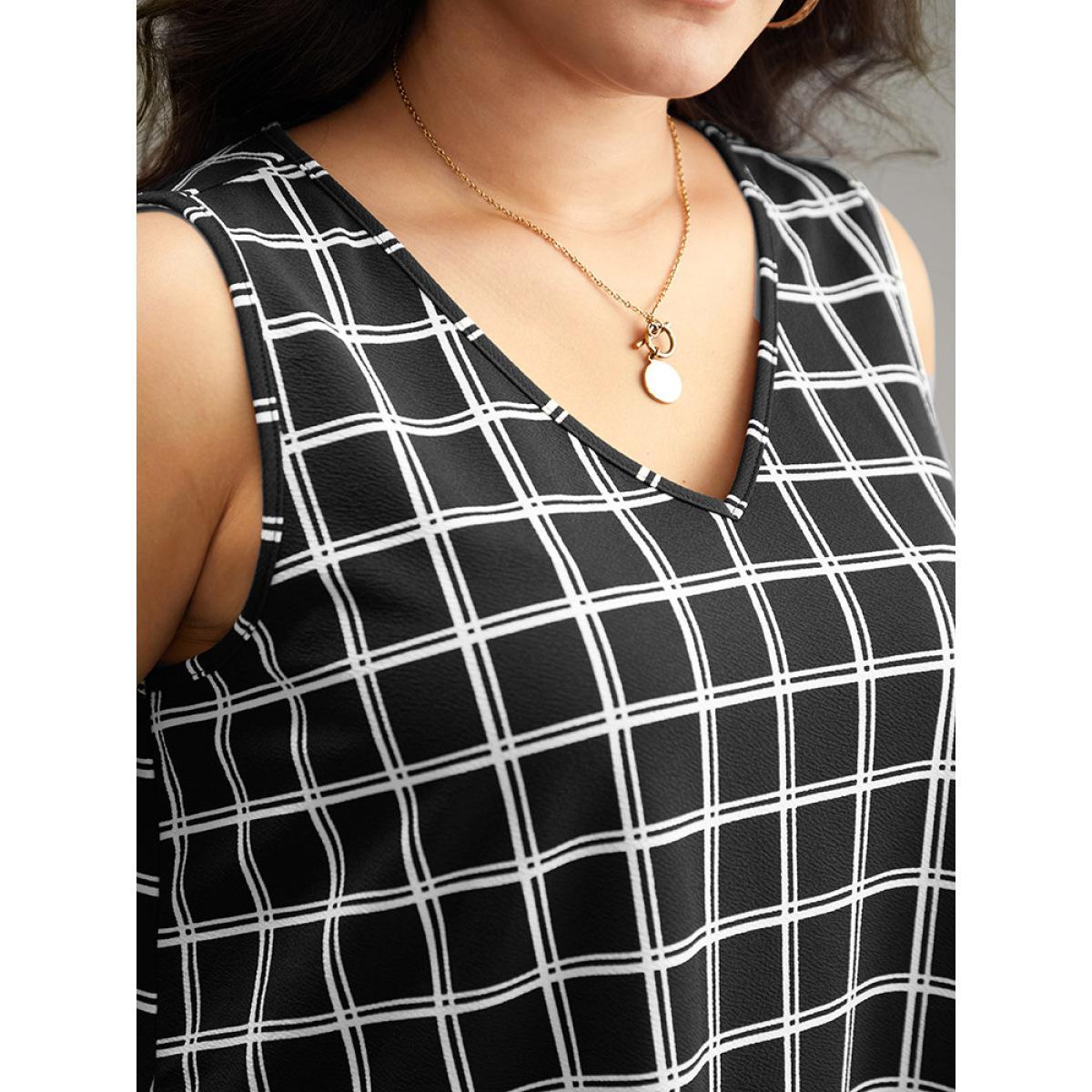 Plus Size Gingham Print V Neck Tank Top Women Black Casual Printed V-neck Dailywear Tank Tops Camis BloomChic 30/6X Product Image