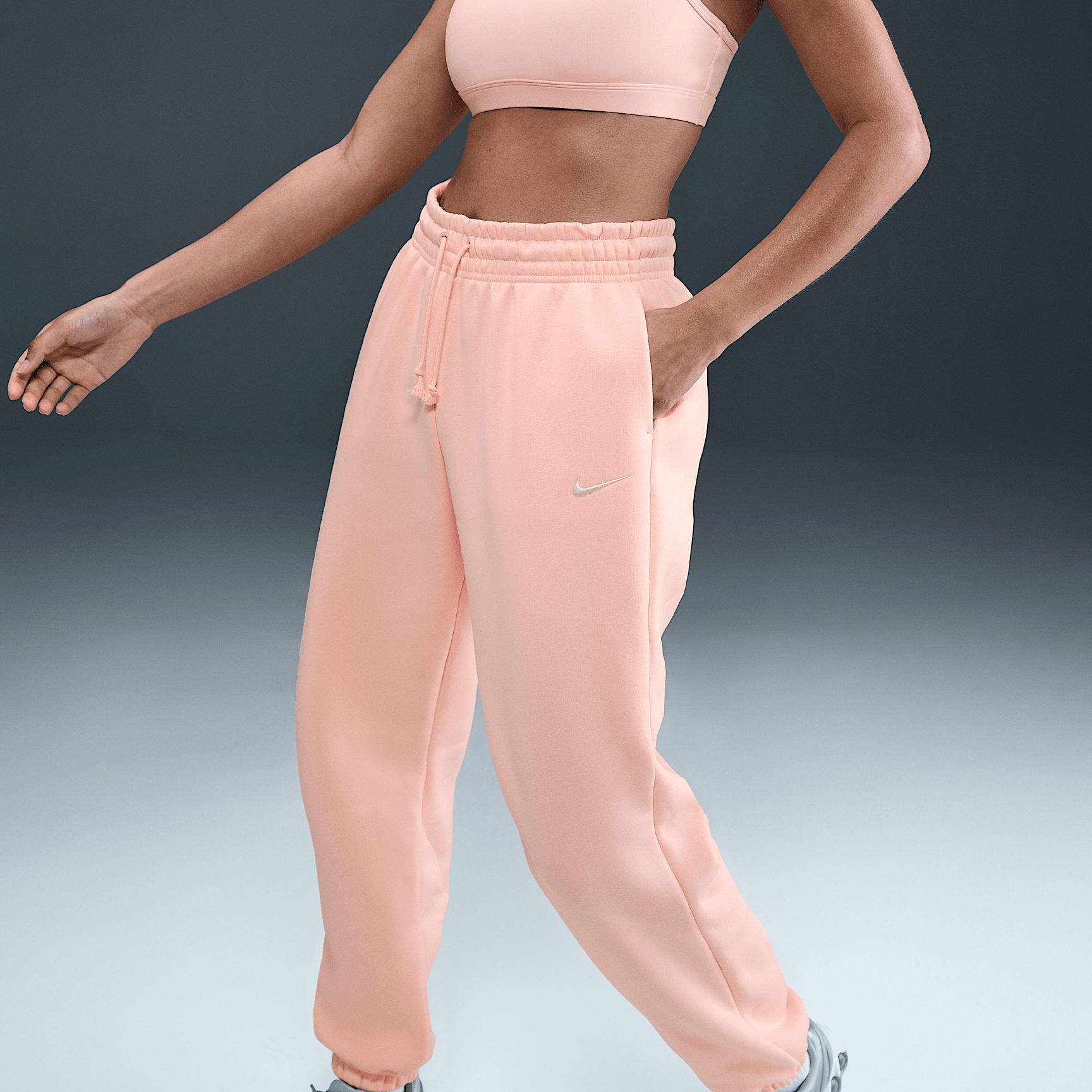 Women's Nike Sportswear Phoenix Fleece High-Waisted Oversized Sweatpants Product Image