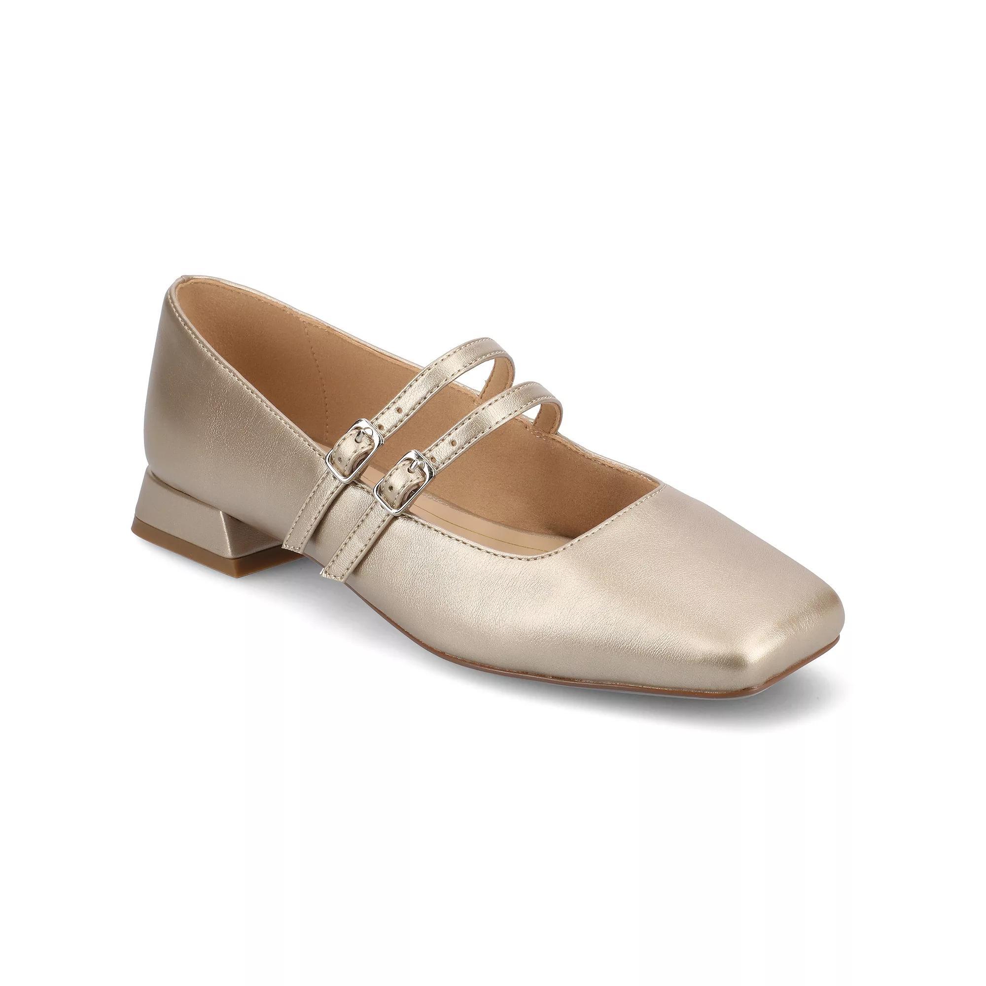 Journee Collection Womens Gredah Flat Product Image