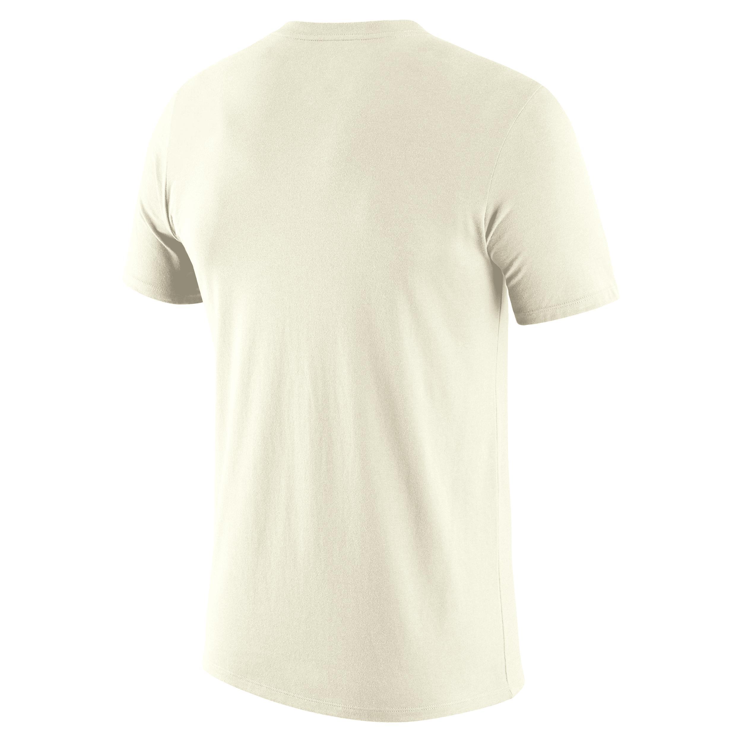 Los Angeles Lakers Essential Nike Men's NBA T-Shirt Product Image