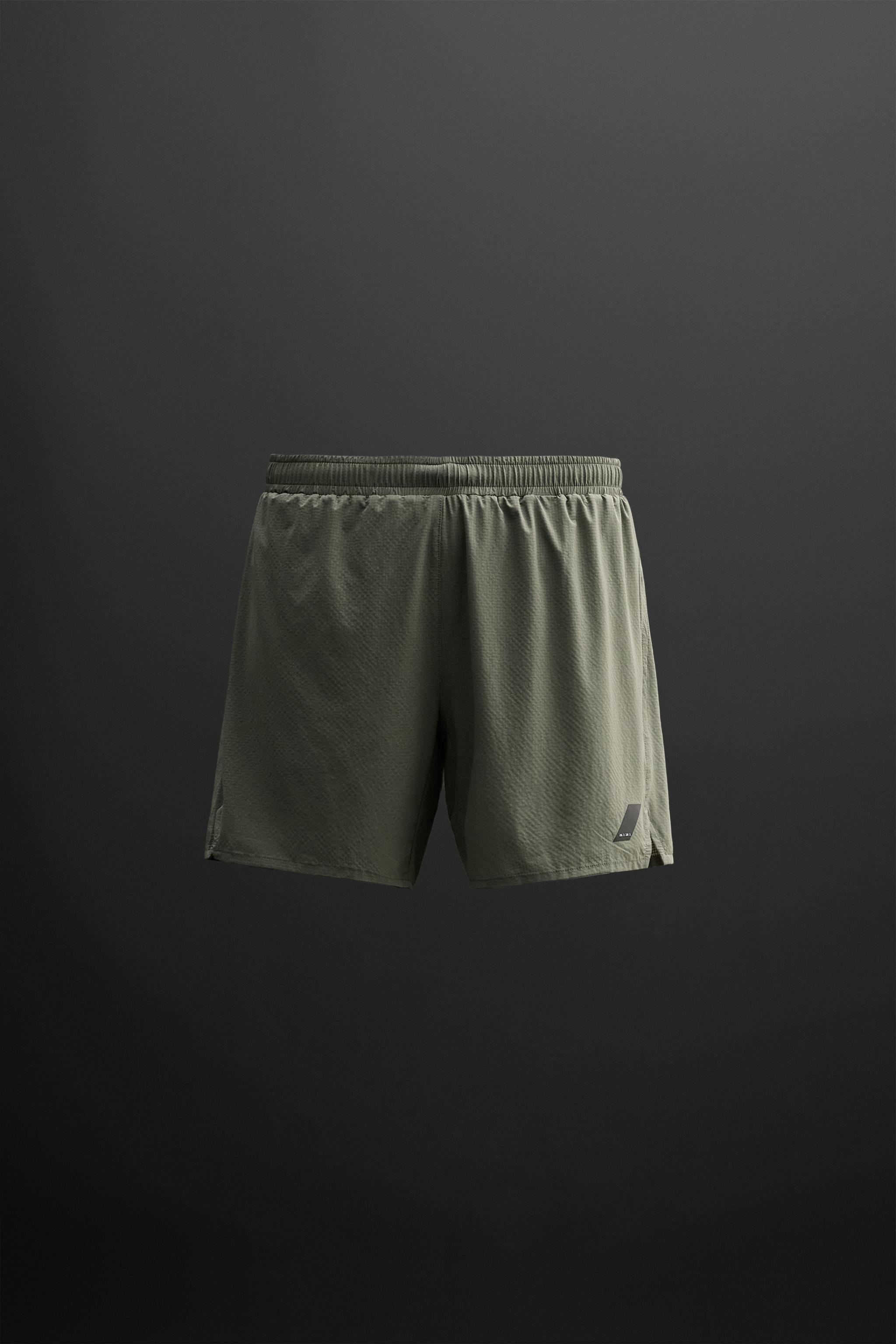 TRAIL TRAINING SHORTS Product Image