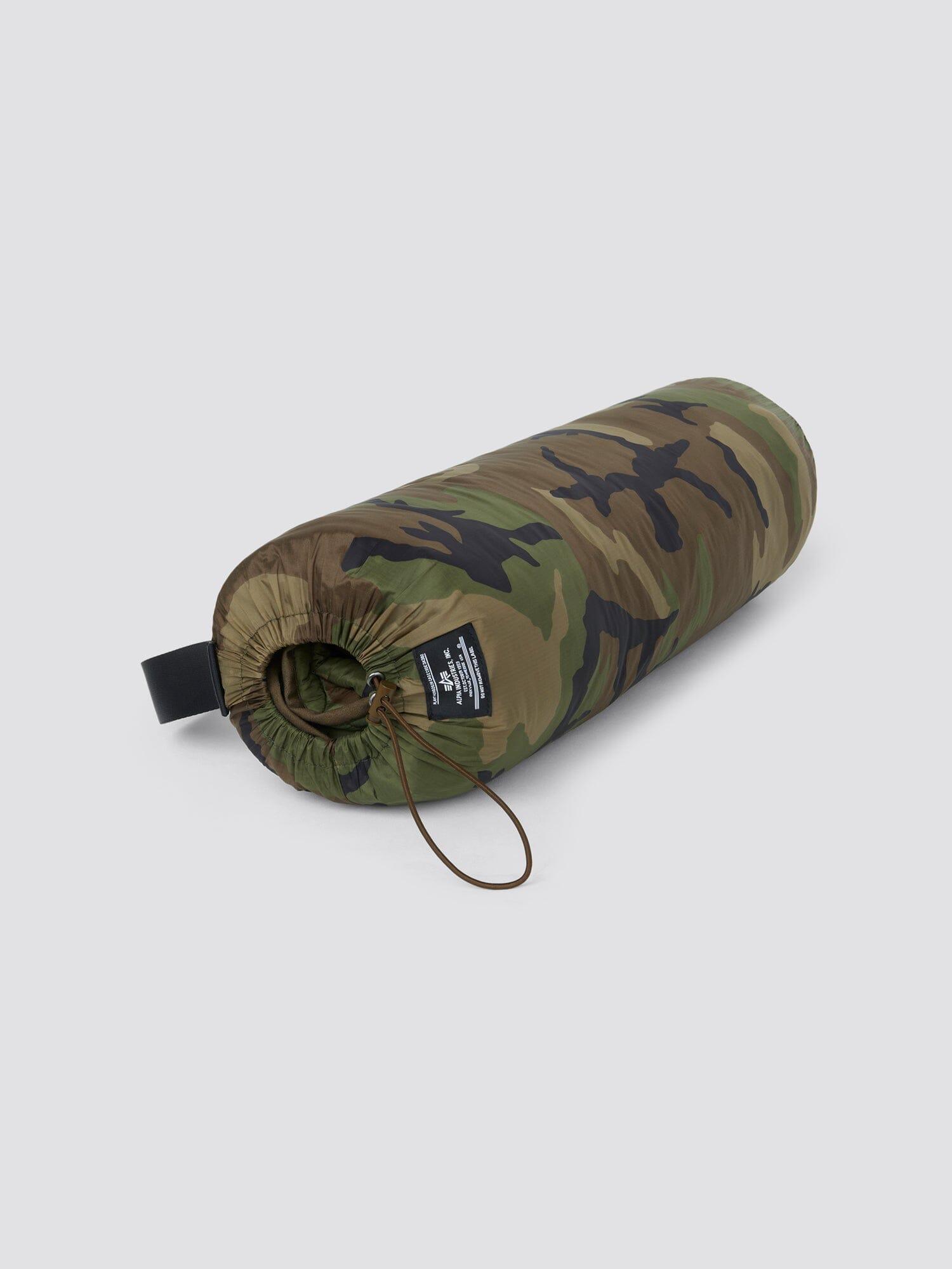 QUILTED BLANKET Unisex Product Image