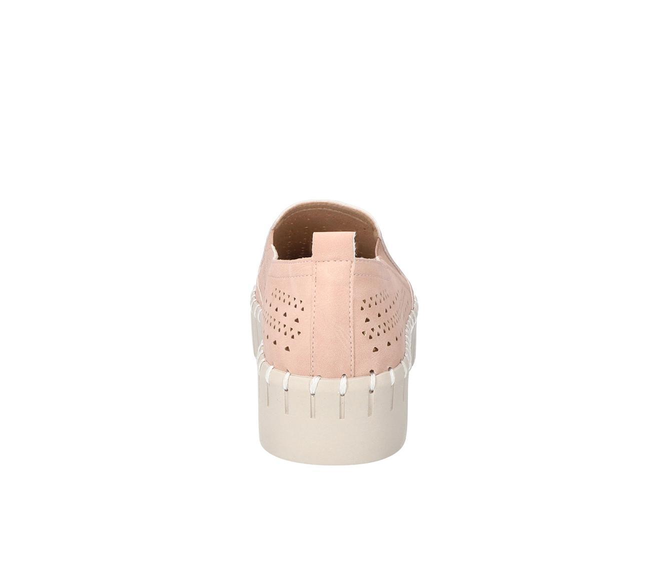 Women's Easy Street Peppy Sneakers Product Image
