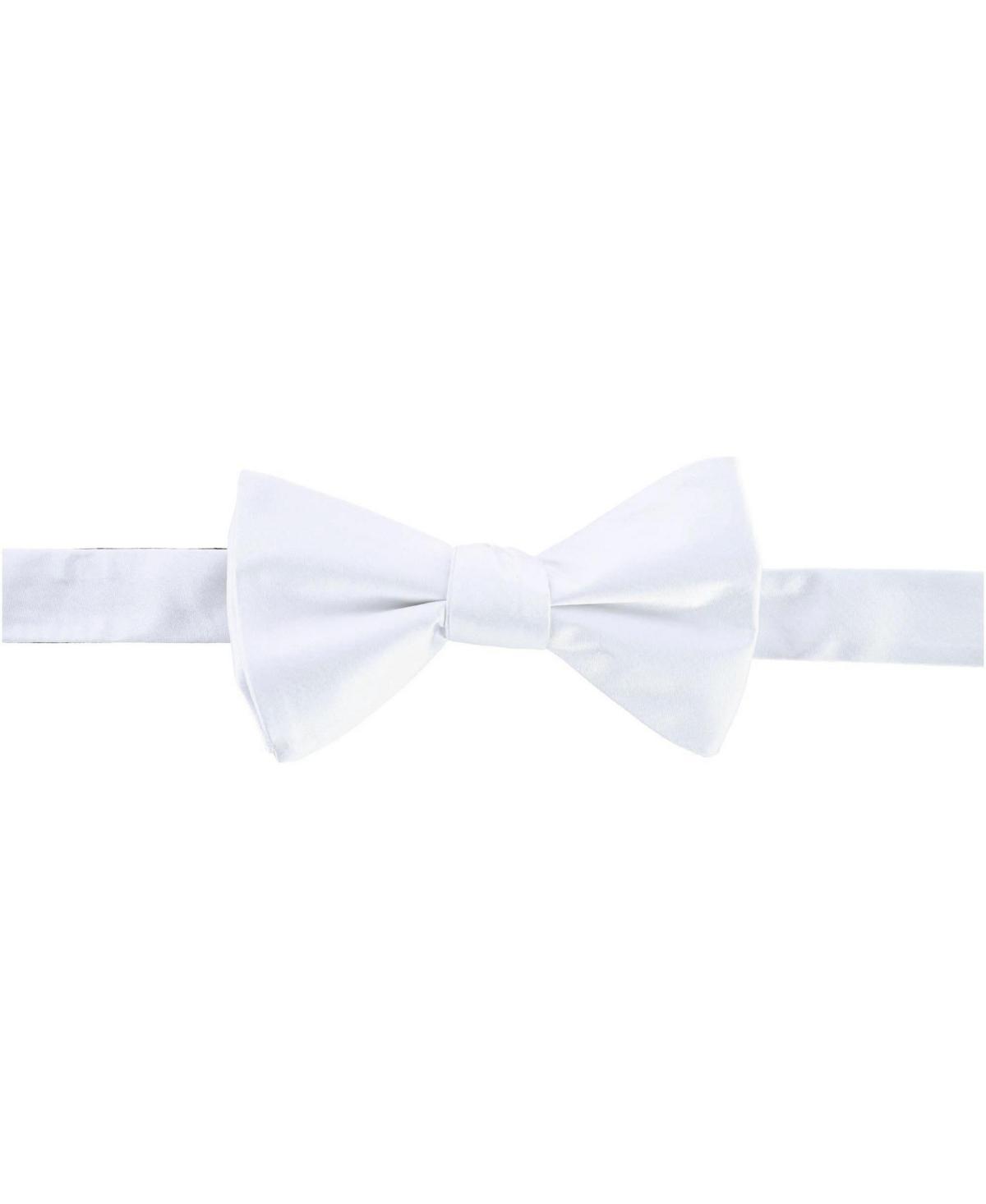 Trafalgar Sutton Pre Tied Bow Tie Product Image
