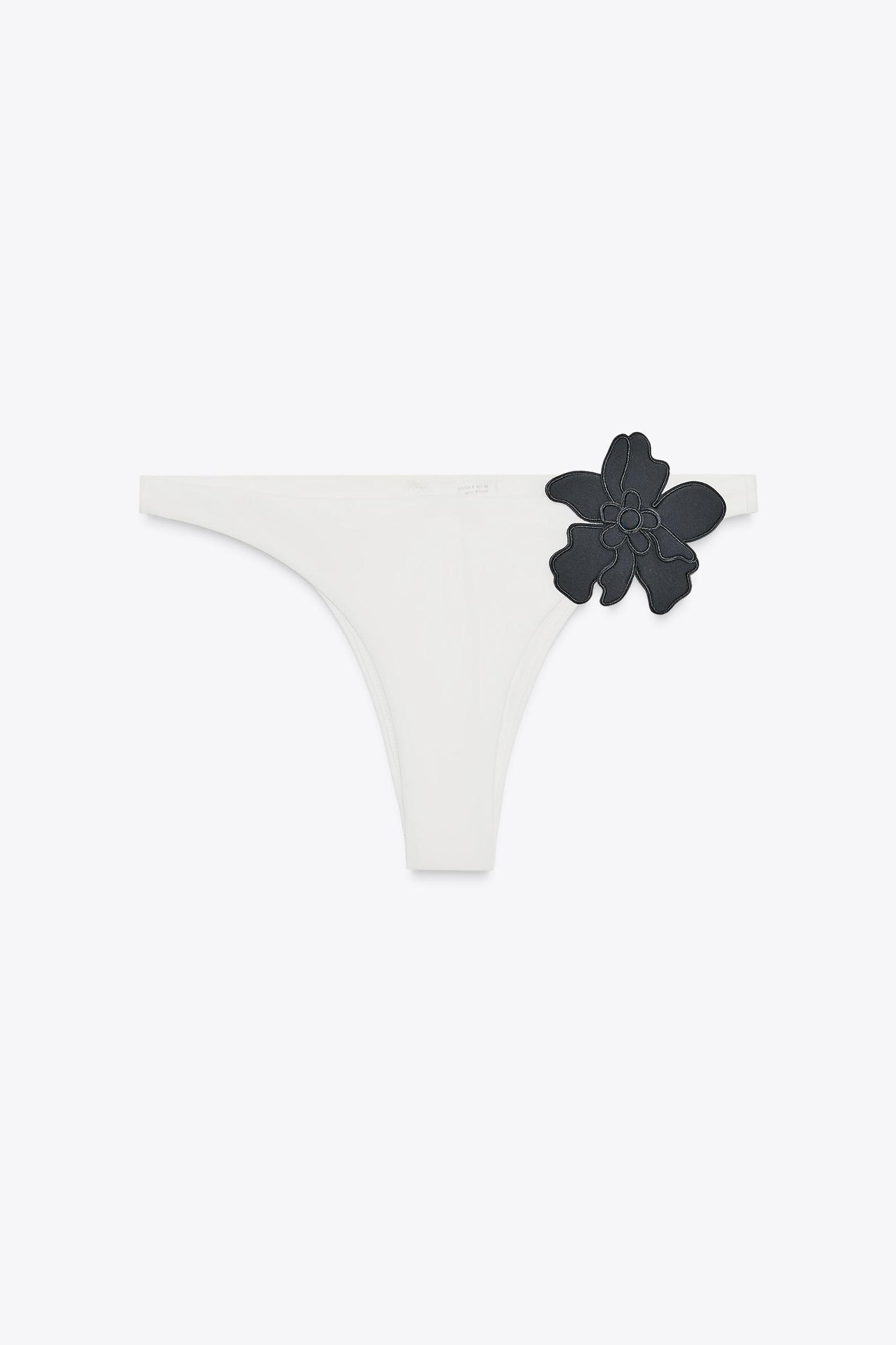 FLORAL BANDEAU BIKINI TOP Product Image