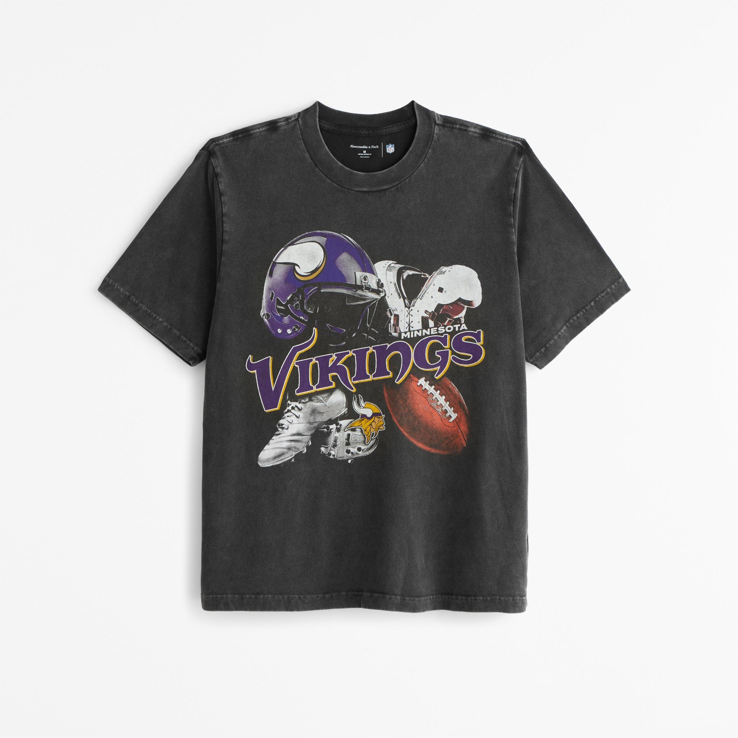 Minnesota Vikings Vintage-Inspired Graphic Tee Product Image