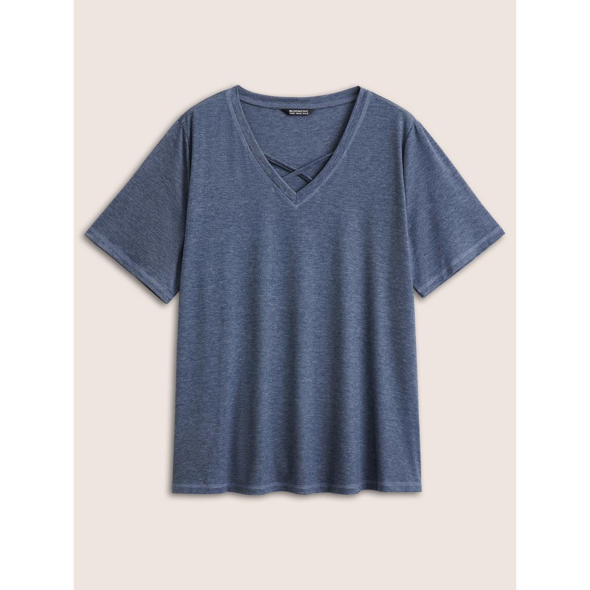 Plus Size Solid Crisscross Neck Contrast Stitch T-shirt DarkBlue Women Casual Plain V-neck Everyday T-shirts BloomChic 18-20/2X Product Image