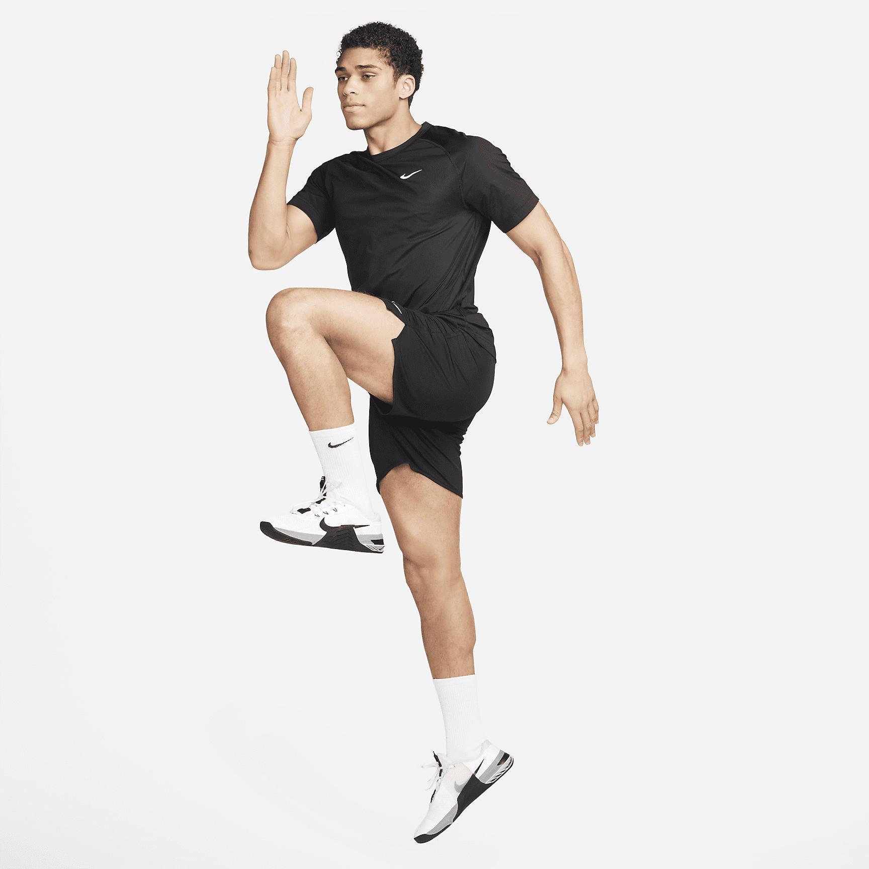 Nike Ready Men's Dri-FIT Short-Sleeve Fitness Top Product Image