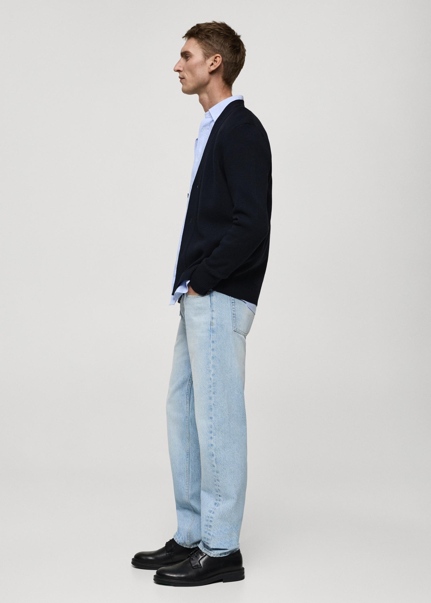 Bob regular-fit jeans - Men | MANGO USA Product Image
