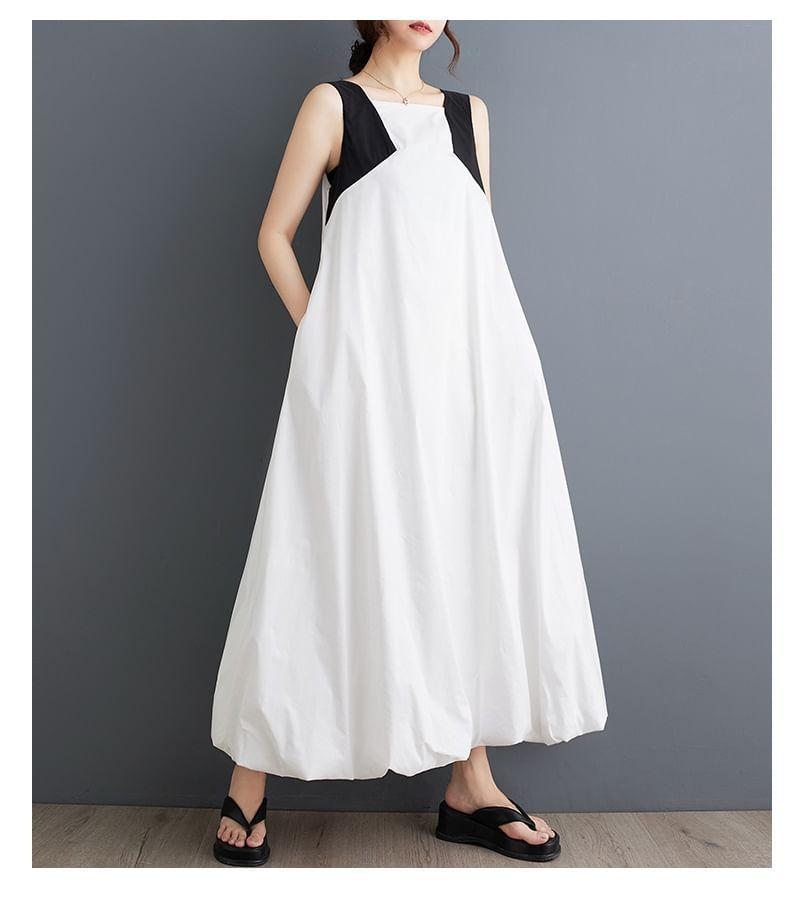Sleeveless Square Neck Two Tone Maxi A-Line Dress Product Image