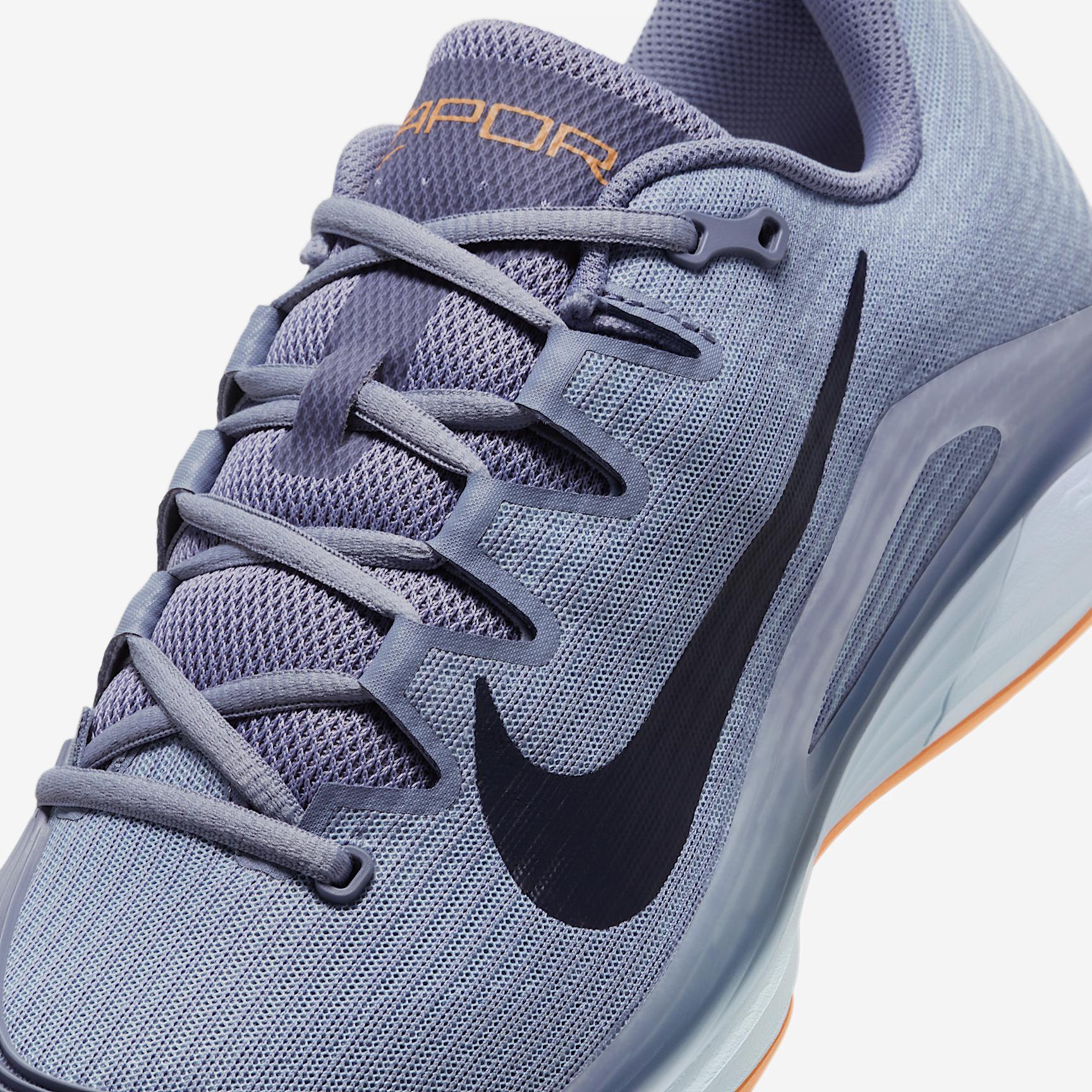 Nike Men's Vapor 12 Clay Court Tennis Shoes Product Image