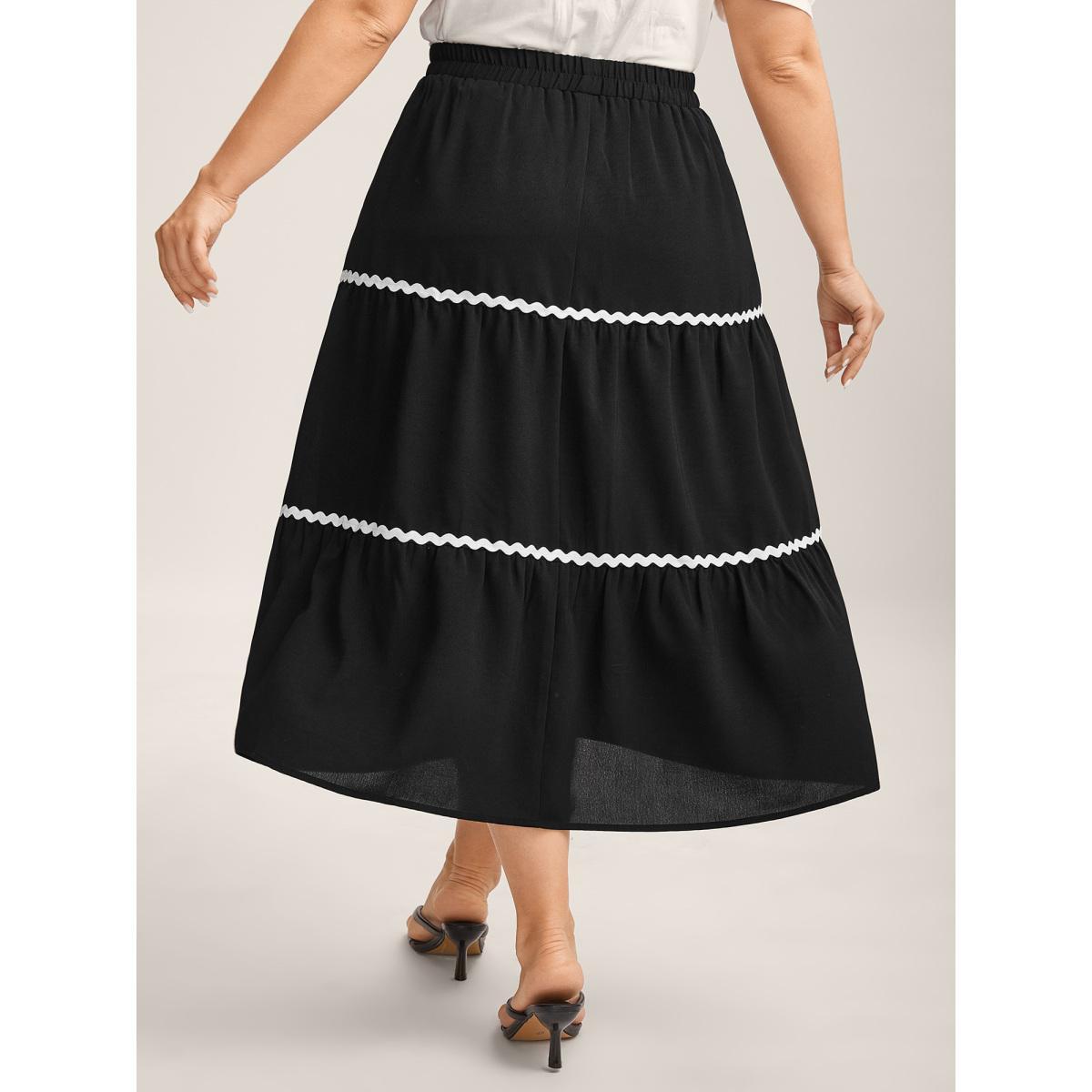 Plus Size Wavy Lace Trim Tiered Maxi Skirt Women Black No stretch Side seam pocket Everyday-Elegant Skirts BloomChic 10/M Product Image