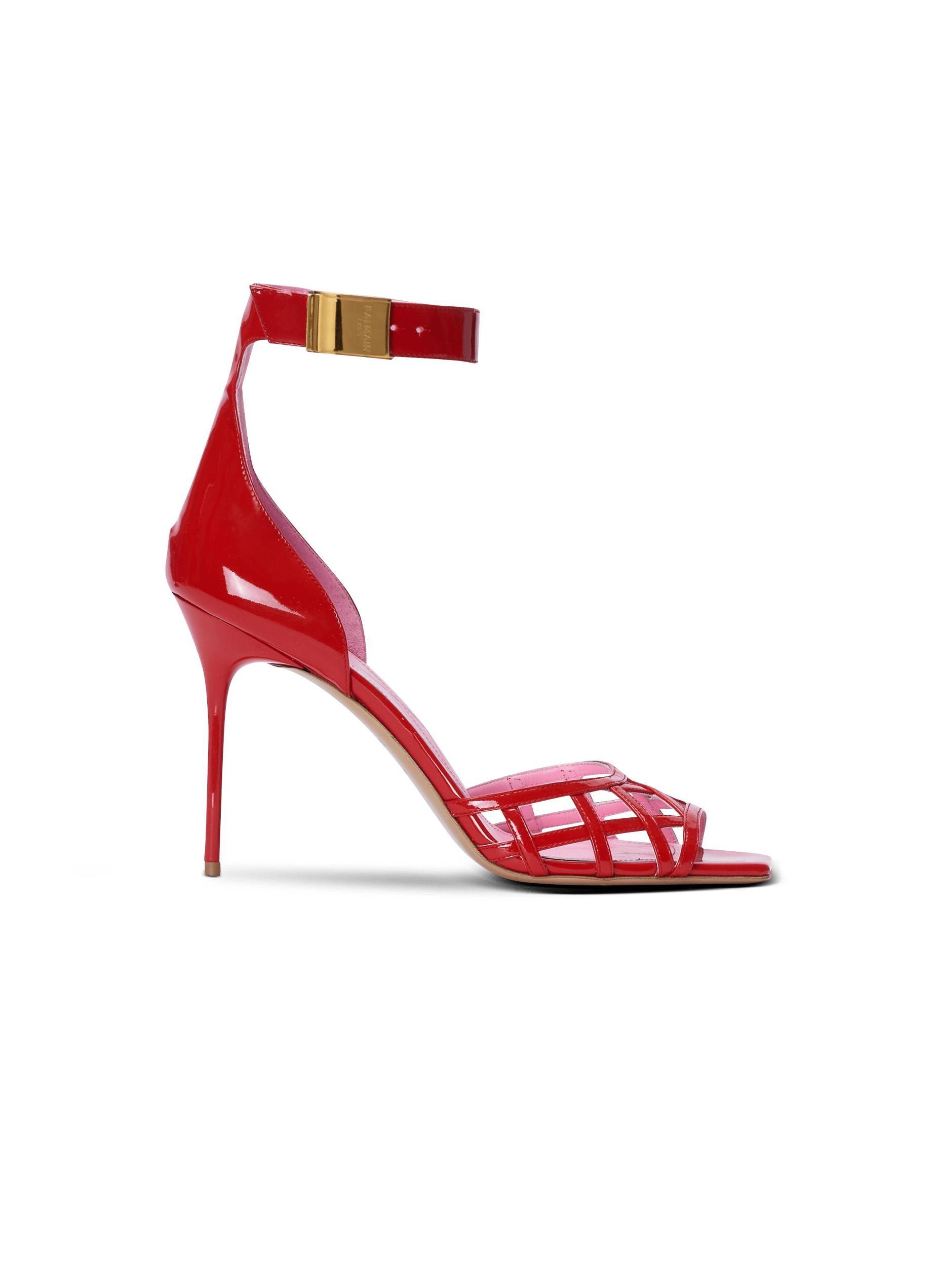 Patent leather Uma sandals with openwork Diamond Product Image