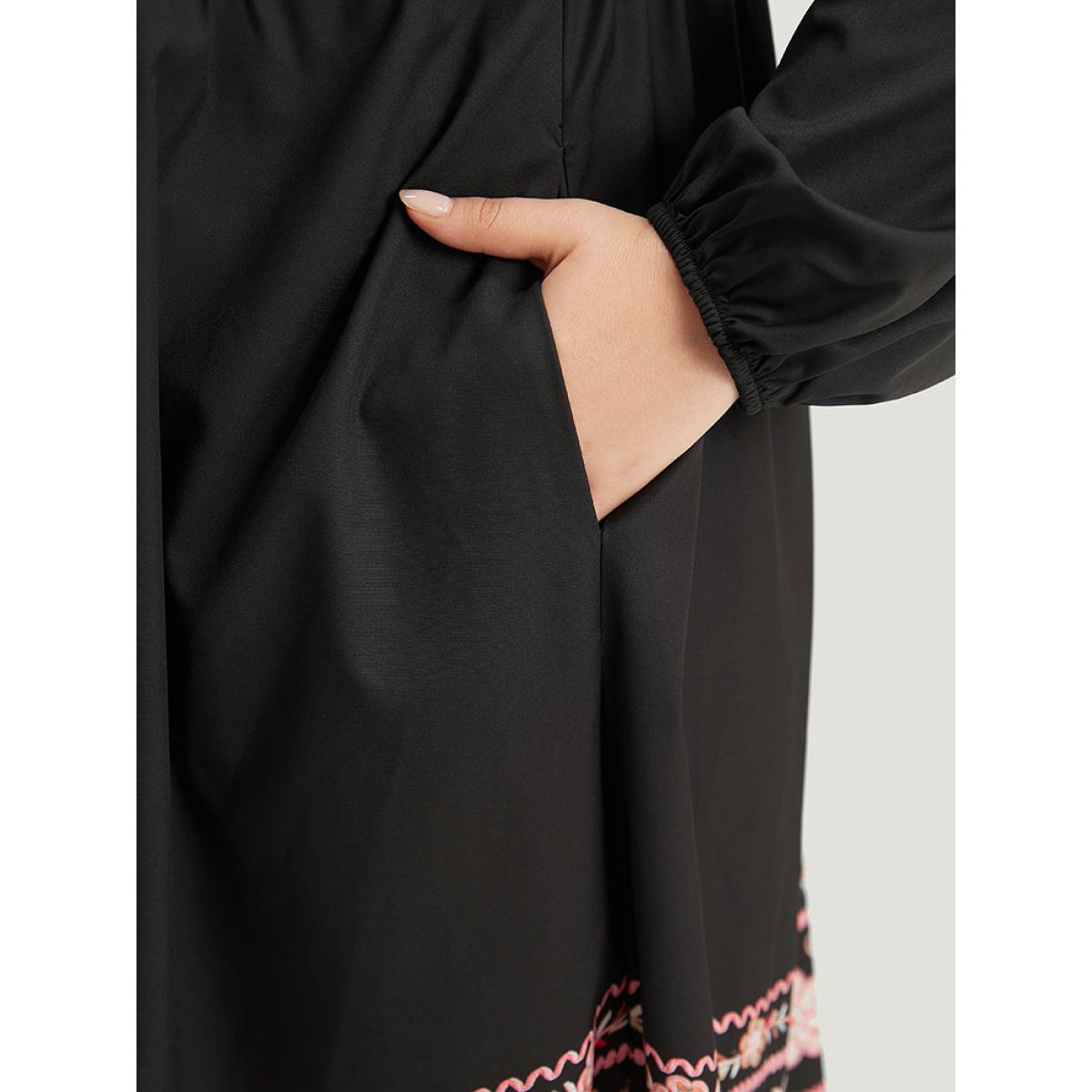 Plus Size Bandana Print Lantern Sleeve Pocket Dress Black Women Resort Elastic cuffs Round Neck Long Sleeve Curvy Knee Dress BloomChic 10/M Product Image