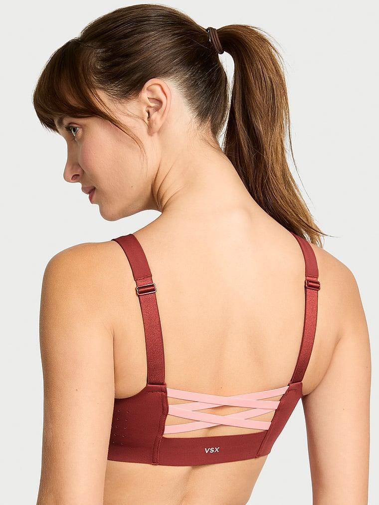 Featherweight Max™ Front-Close Sports Bra Product Image
