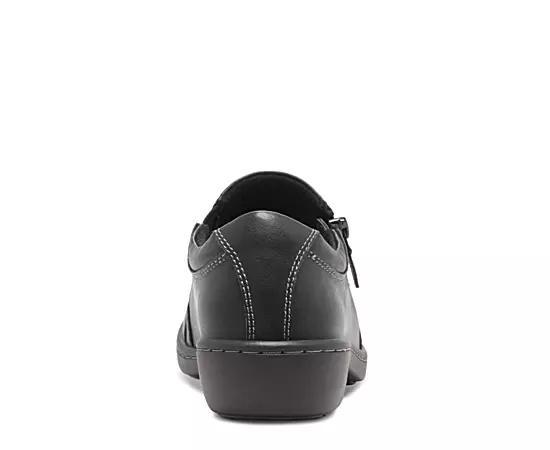 Eastland Vicky Womens Slip-On Shoes Product Image