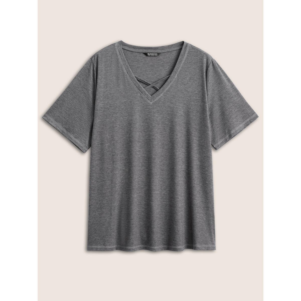Plus Size Solid Crisscross Neck Contrast Stitch T-shirt Gray Women Casual Plain V-neck Everyday T-shirts BloomChic 26/4X Product Image