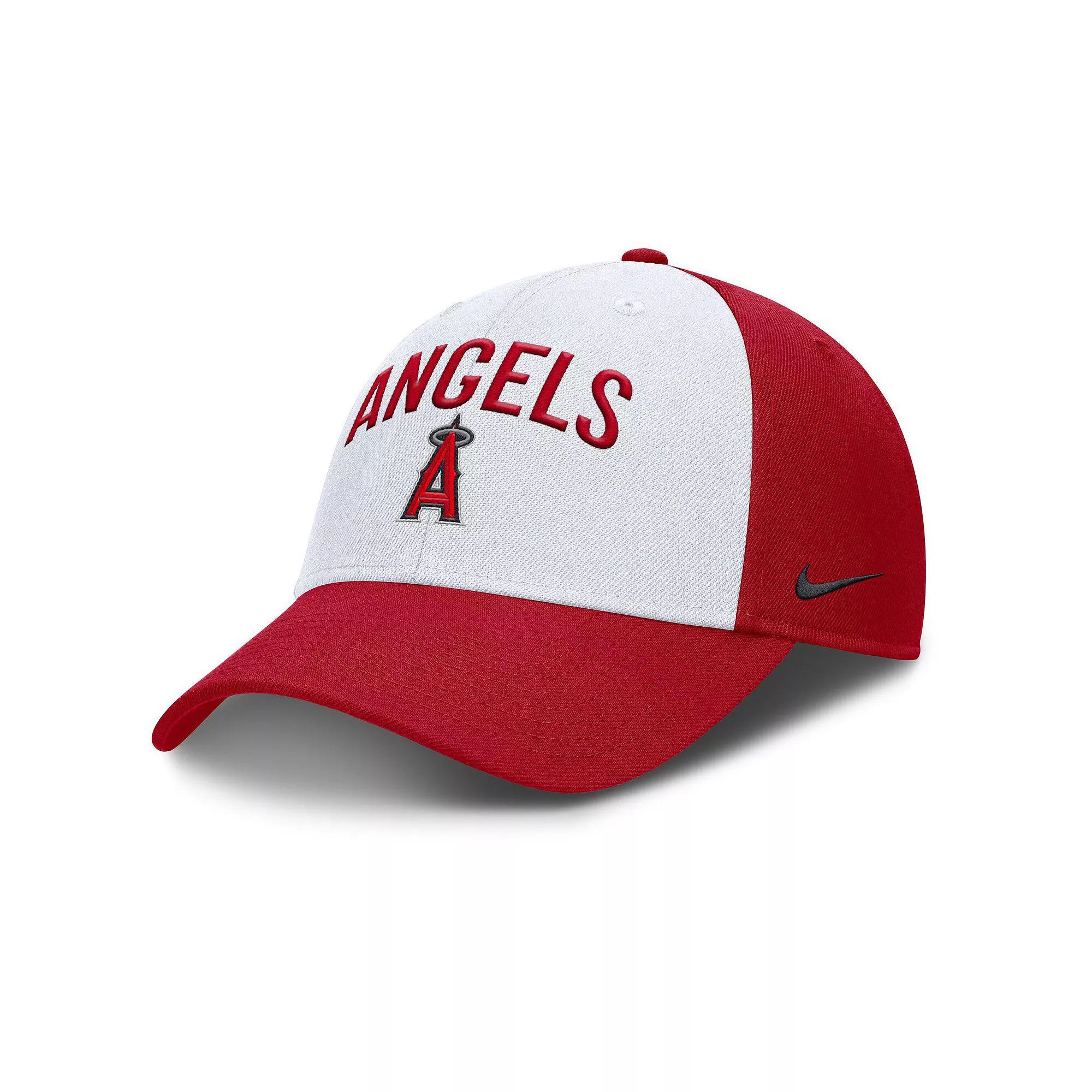 Boston Red Sox Club Men's Nike Dri-FIT MLB Adjustable Hat Product Image