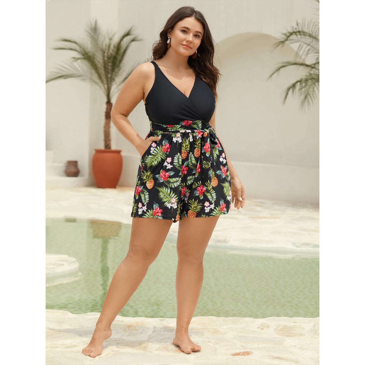 Plus Size Tropical Floral Pockets One-Piece Swimsuit Women's Swimwear Black Beach Tie knot Curve Bathing Suits High stretch One Pieces BloomChic 18-20/2X Product Image