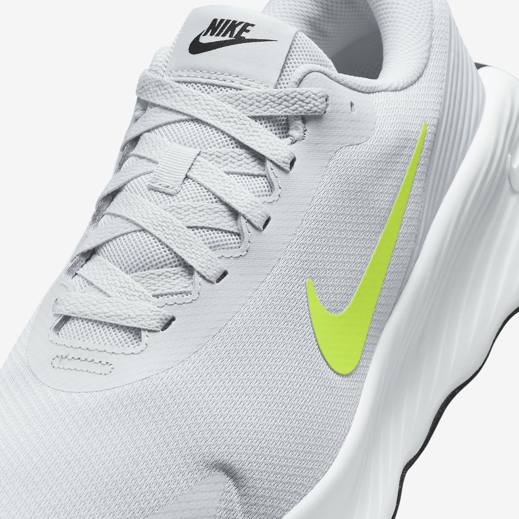Nike Men's Promina Walking Shoes Product Image