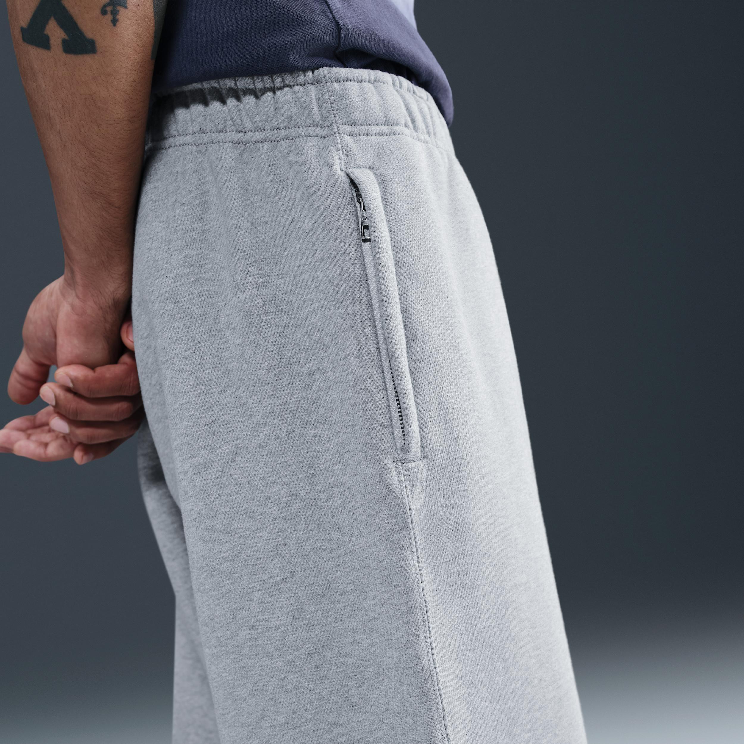 Nike Men's Solo Swoosh Fleece Open-Hem Pants Product Image