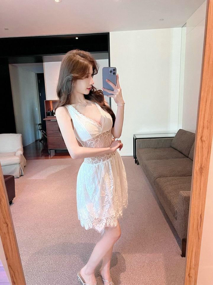 Sleeveless V-Neck Lace Mini A-Line Dress Product Image
