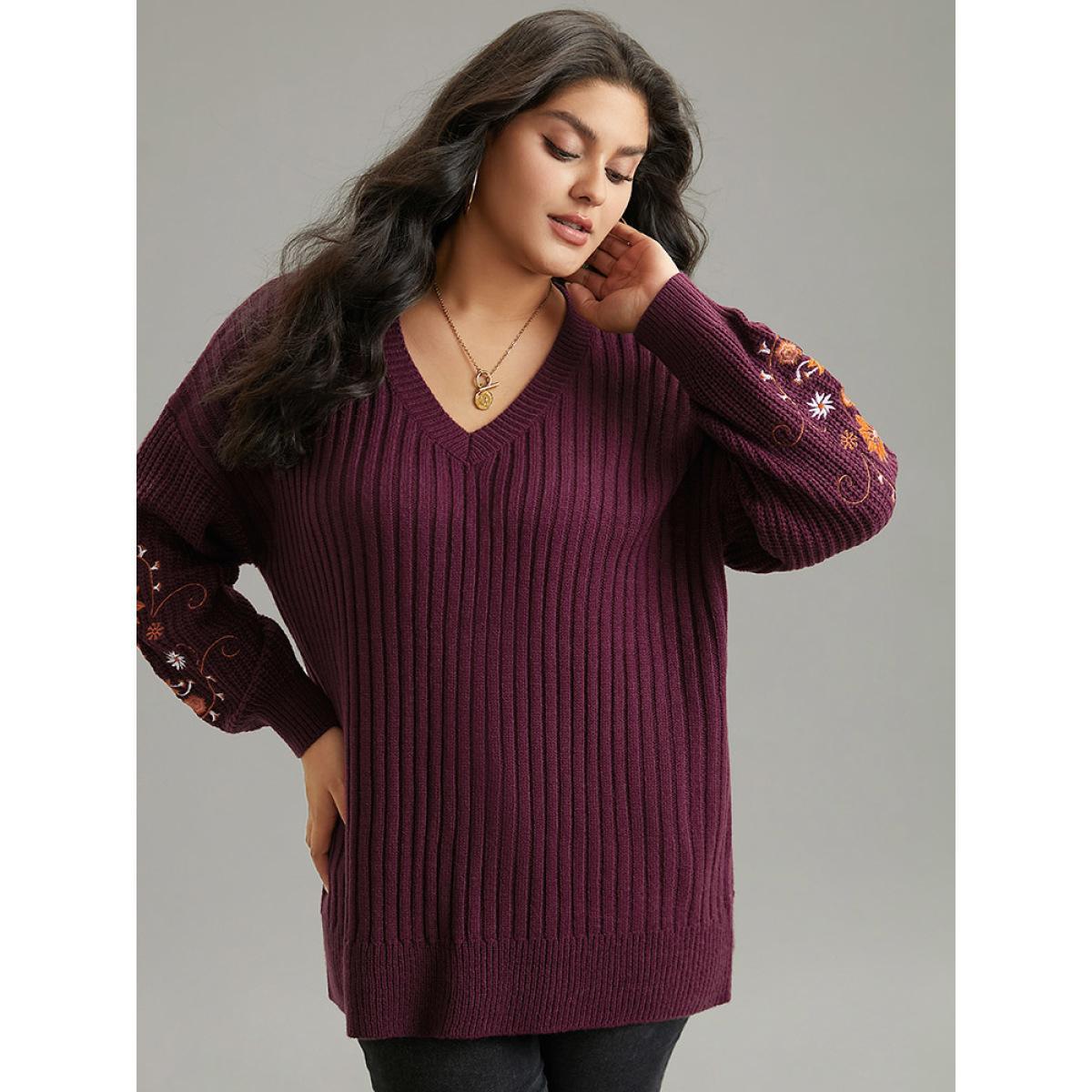 Plus Size Floral Embroidered Plisse Drop Shoulder Pullover Burgundy Women Casual Loose Long Sleeve V-neck Dailywear Pullovers BloomChic 10/M Product Image