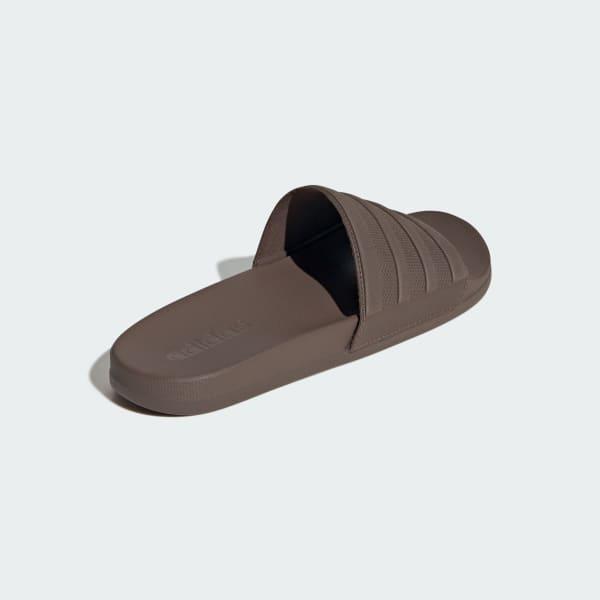 adidas Adilette Stripe Comfort Men's Slide Sandals, Size: 14, Earth Strata Product Image