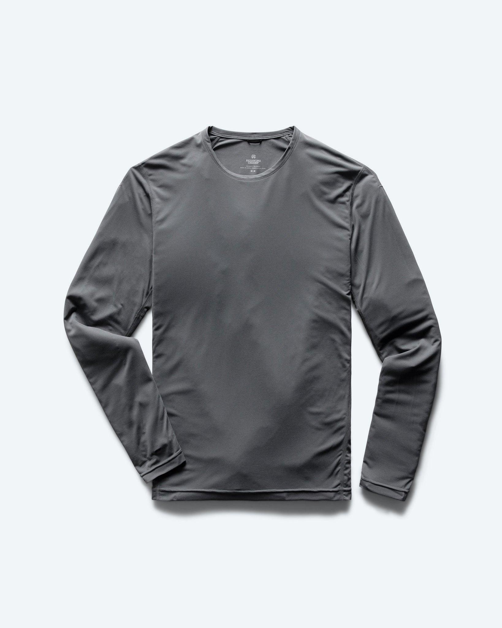Deltapeak™ 90 Training Long Sleeve Male Product Image
