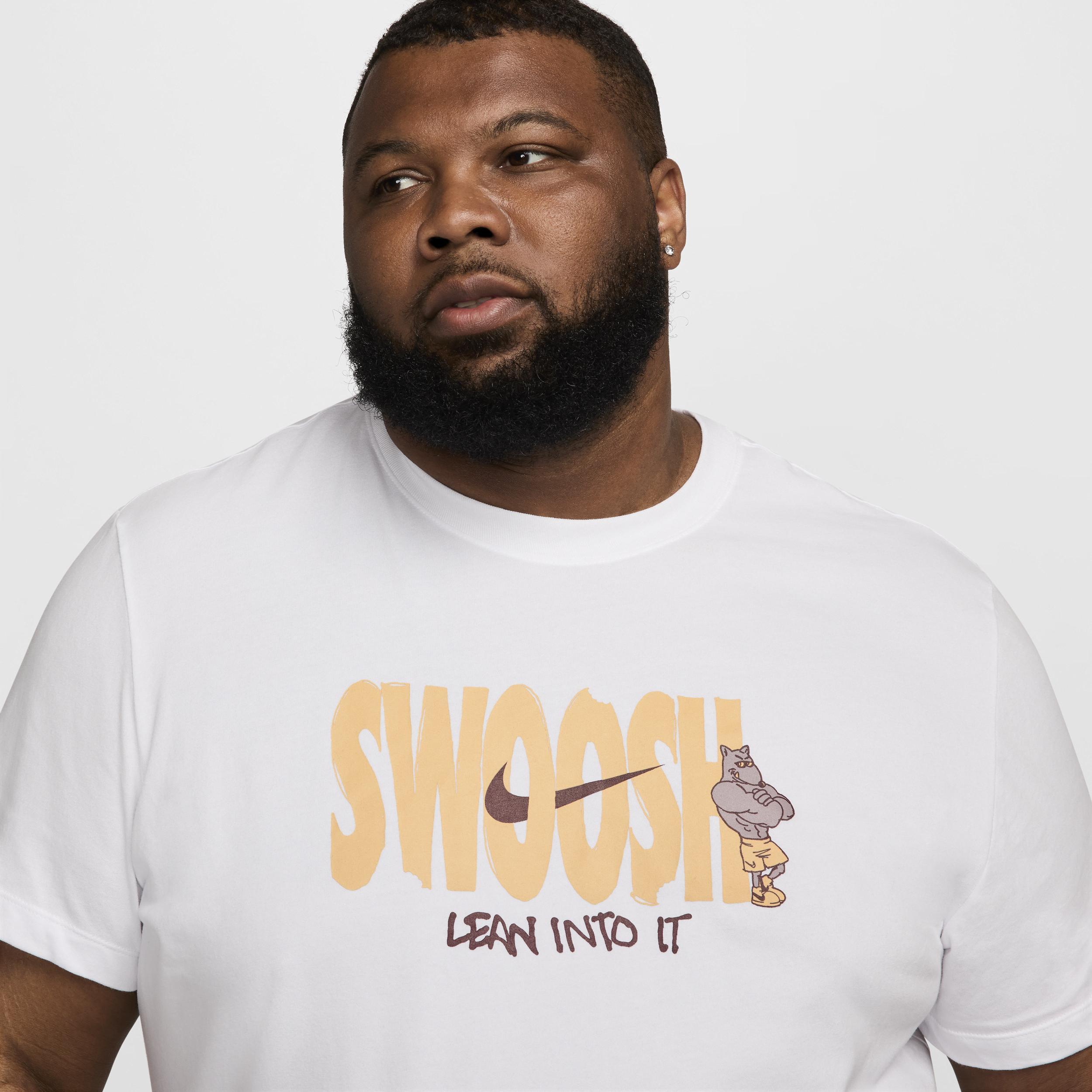 Nike Men's Dri-FIT Fitness T-Shirt Product Image