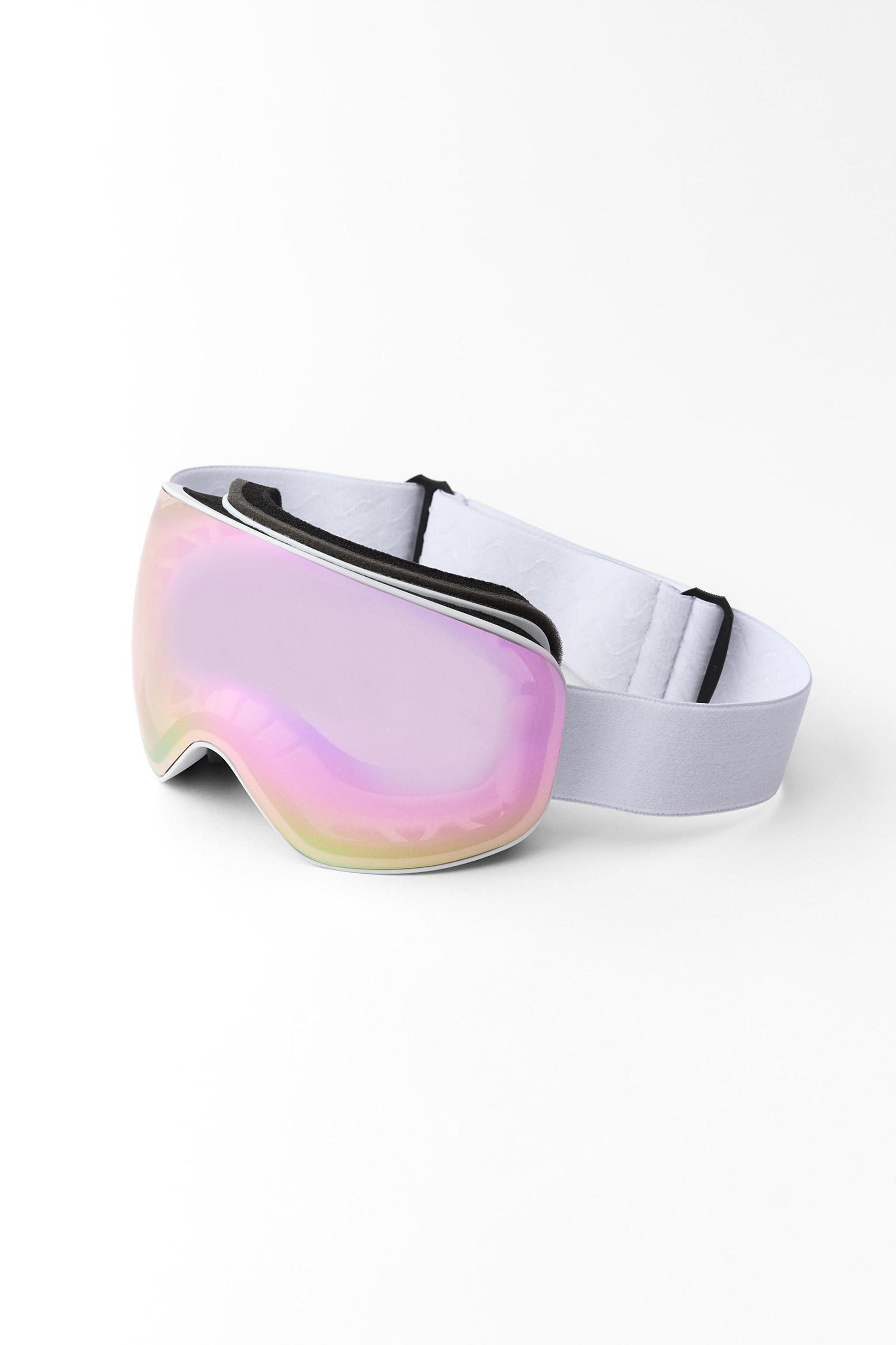 ANTI-FOG PHOTOCHROMIC BLIZZARD GOGGLES WITH CASE SKI COLLECTION Product Image