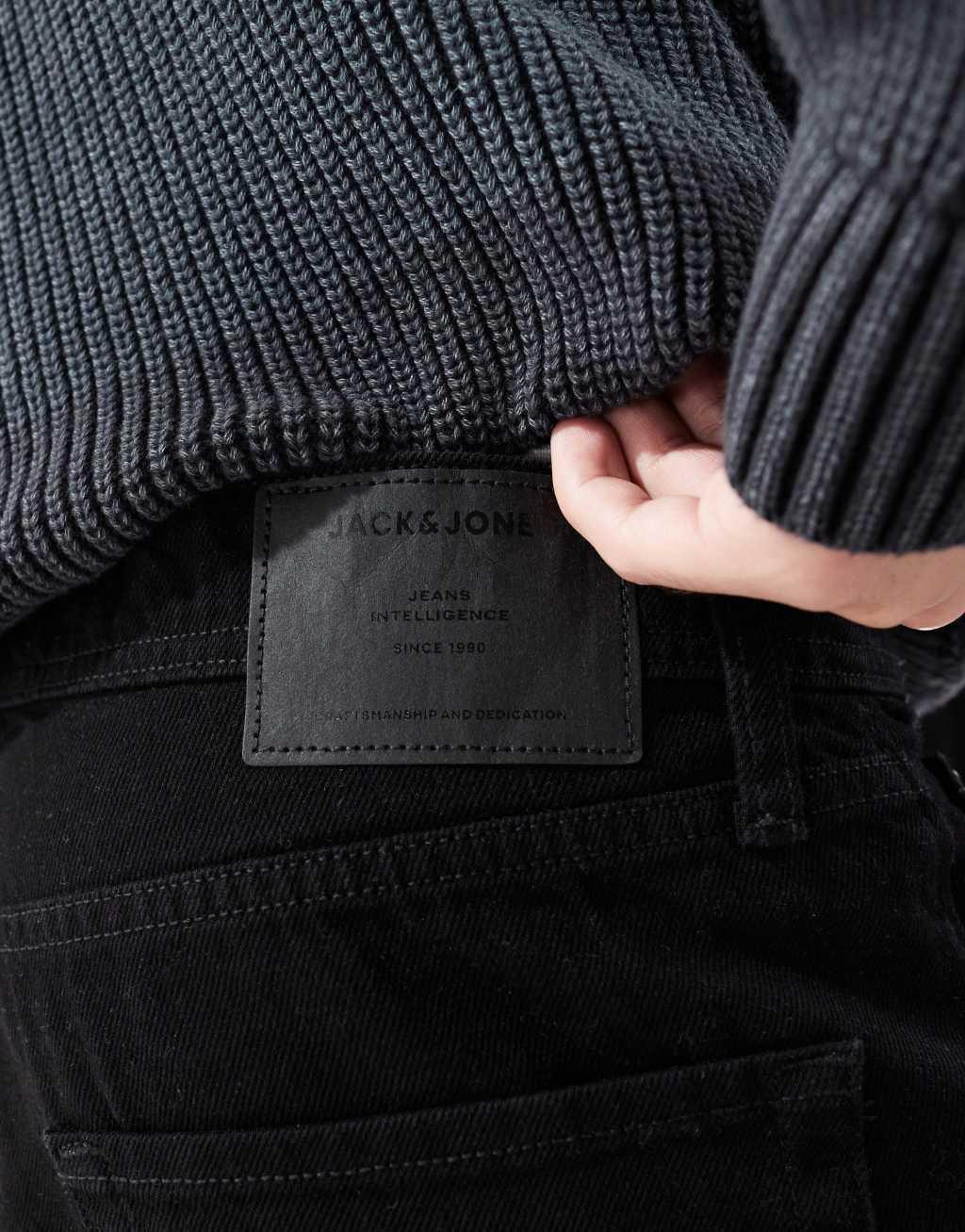 Jack & Jones Eddie loose jean in black Product Image