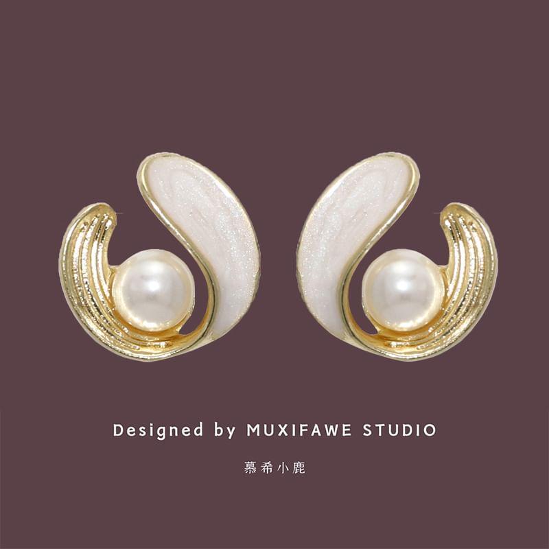 Faux Pearl Hoop Earring / Clip-On Earring Product Image